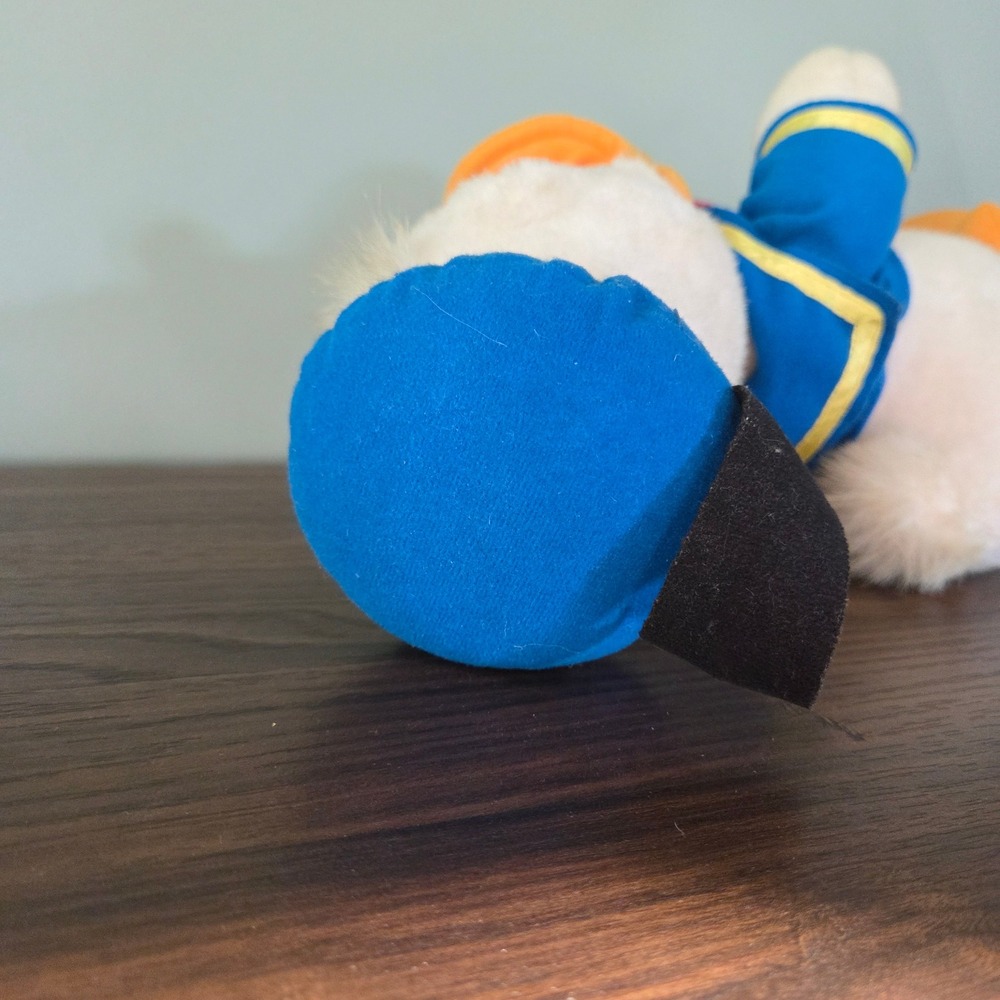 Vintage Disney Donald Duck Plush 11 Inch Sailor Suit Disneyland World Canasa - Picture 7 of 7